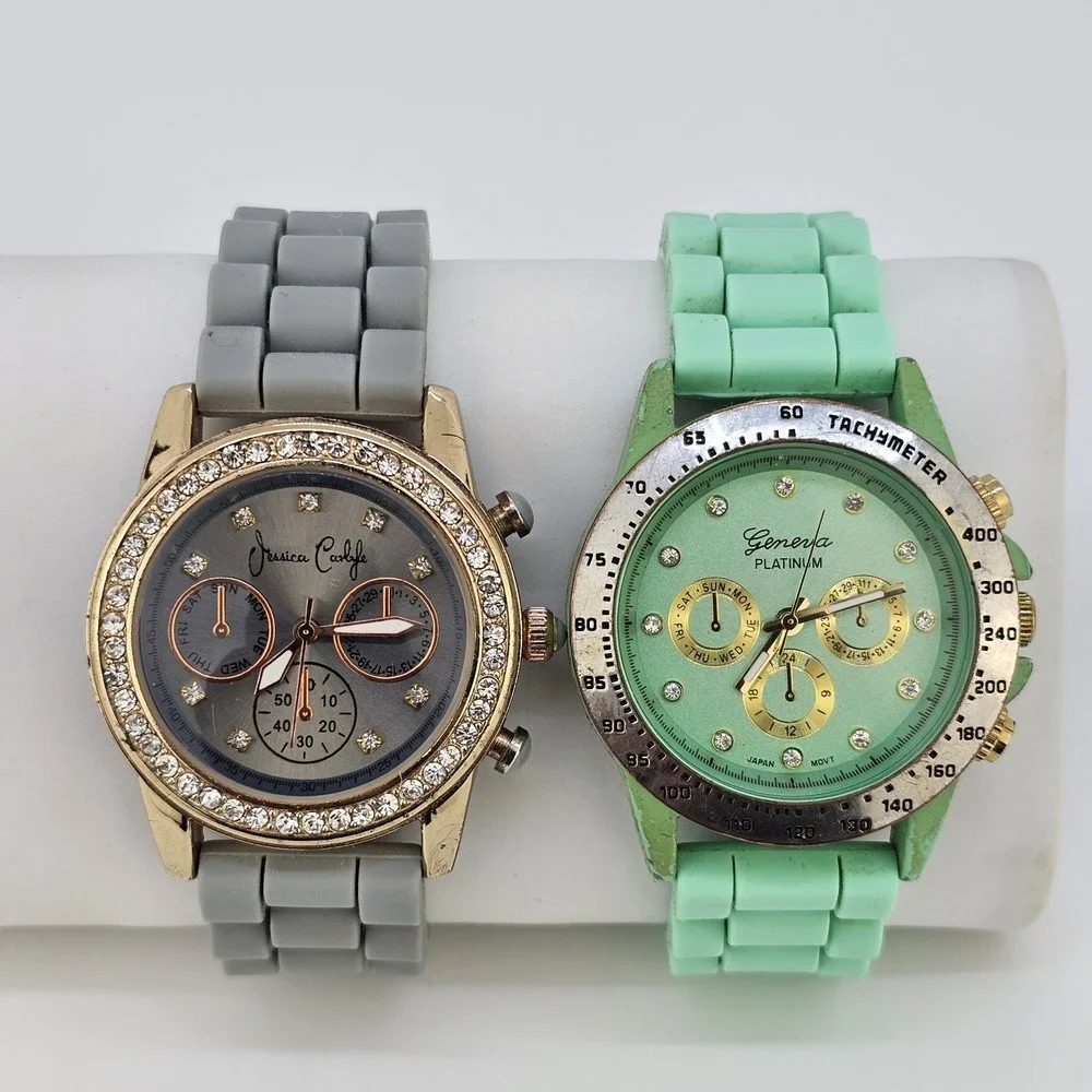 2X‎ Women's Watches Gray Green Dial Gray Green Plastic Bands New Battery